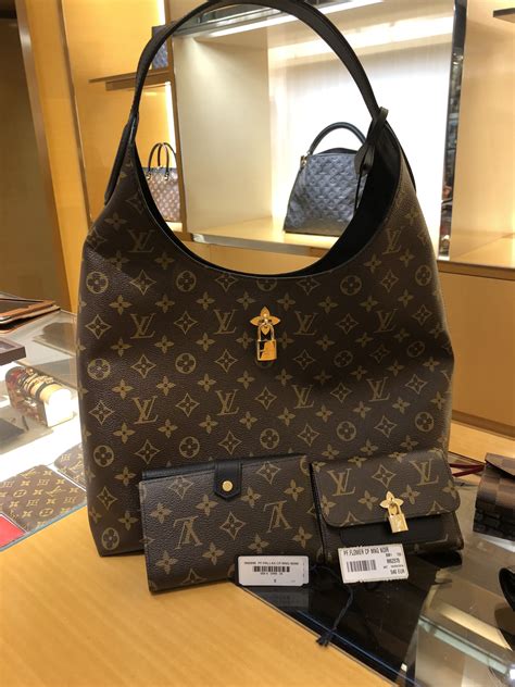 buying a louis vuitton handbag in paris|paris louis vuitton outlet.